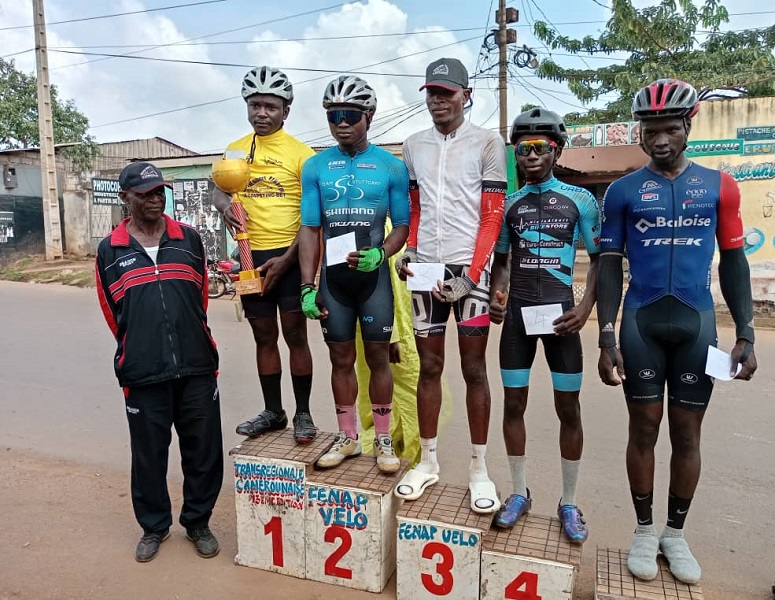 Cyclisme : 9ᵉ édition de « Ça me dit vélo ». Nguemo Zidane en jaune, Abdourahman en maillot à pois rouges, Félix EYEBE et Zefouo Lilianne conservent leur leadership.